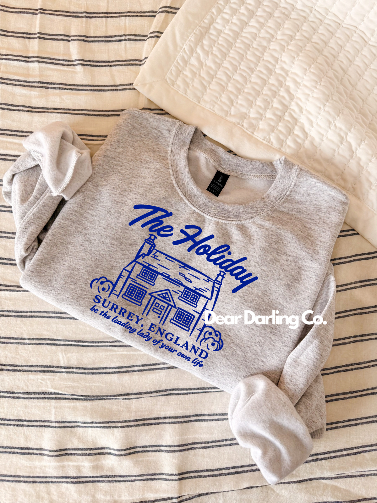 The Holiday Sweatshirt - Fandom
