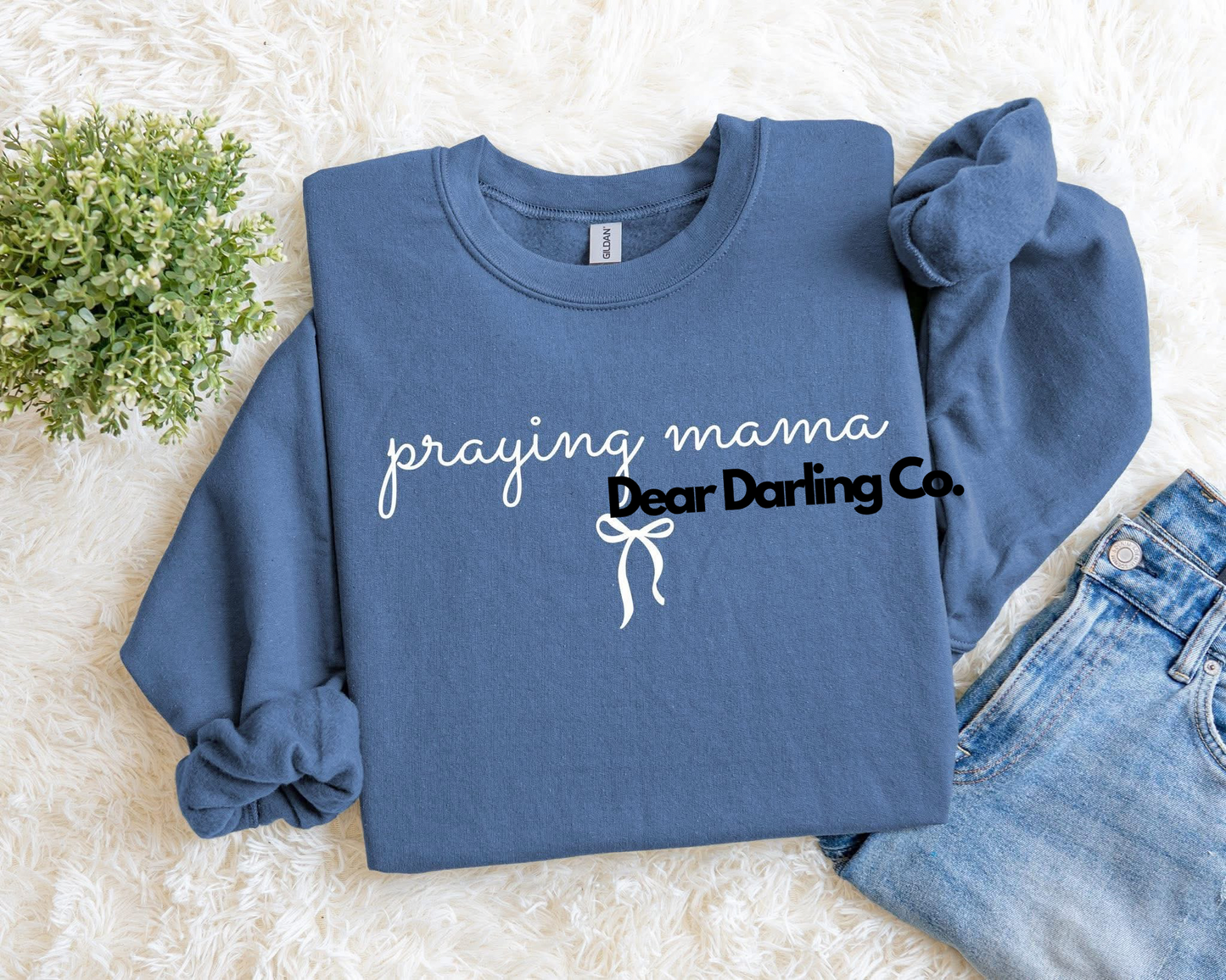 Praying mama bow sweatshirt