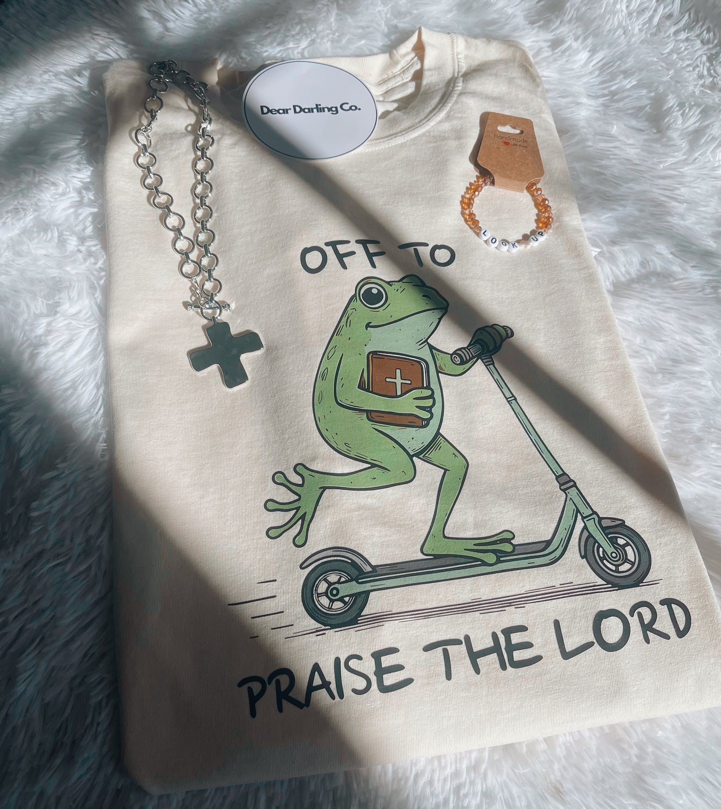 Off to praise the Lord Tee